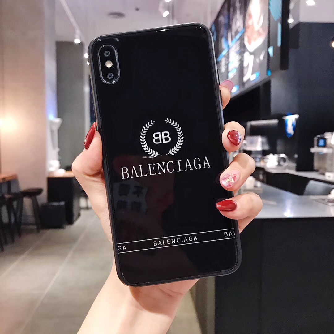 ブランド balenciaga アイフォン 12ケース