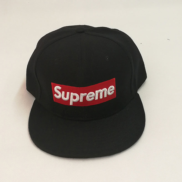 Supreme usher コラボ キャップ