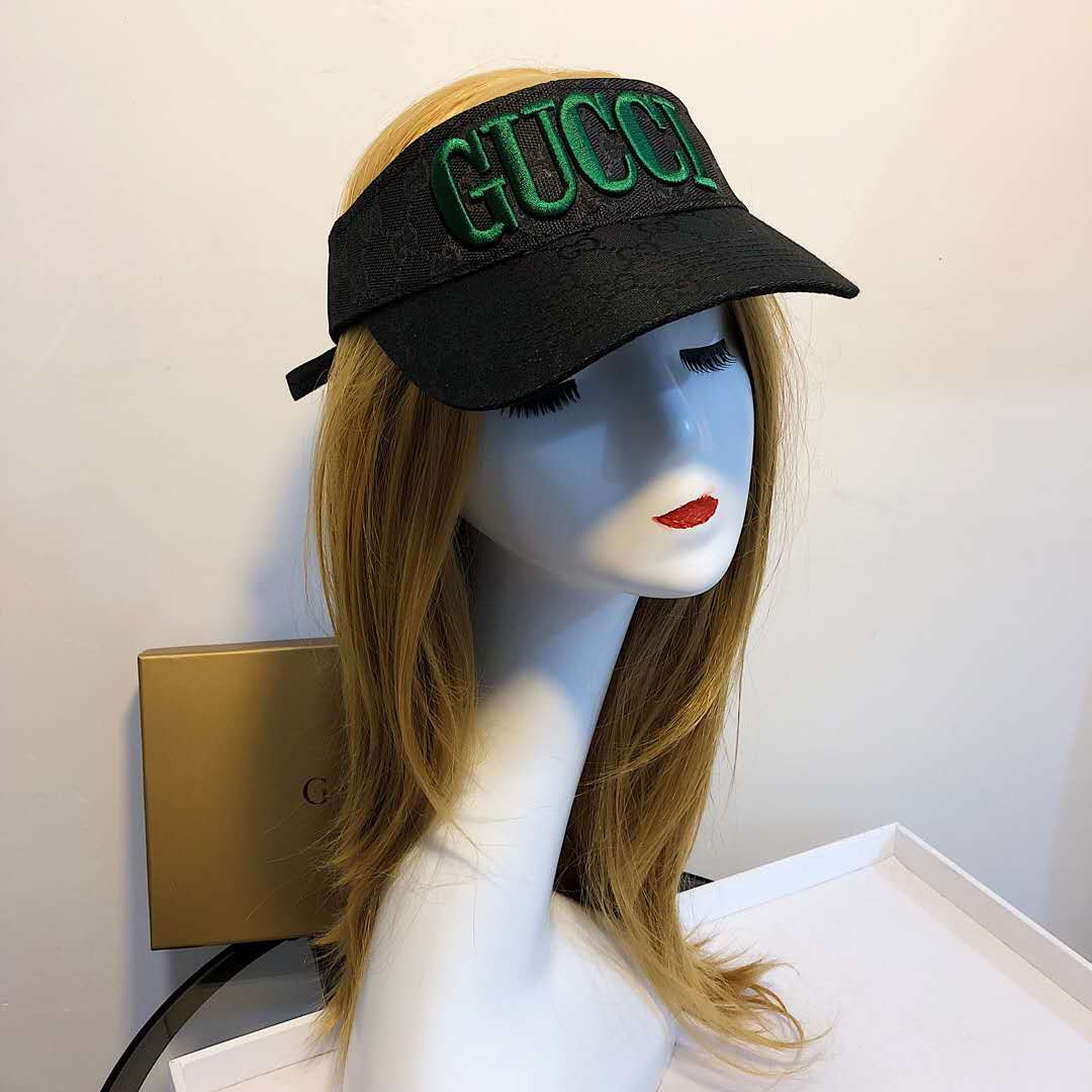 Gucci スポーツ サンバイザーブランドUVサンバイザーメンズ レディース 帽子 紫外線対策 キャップ