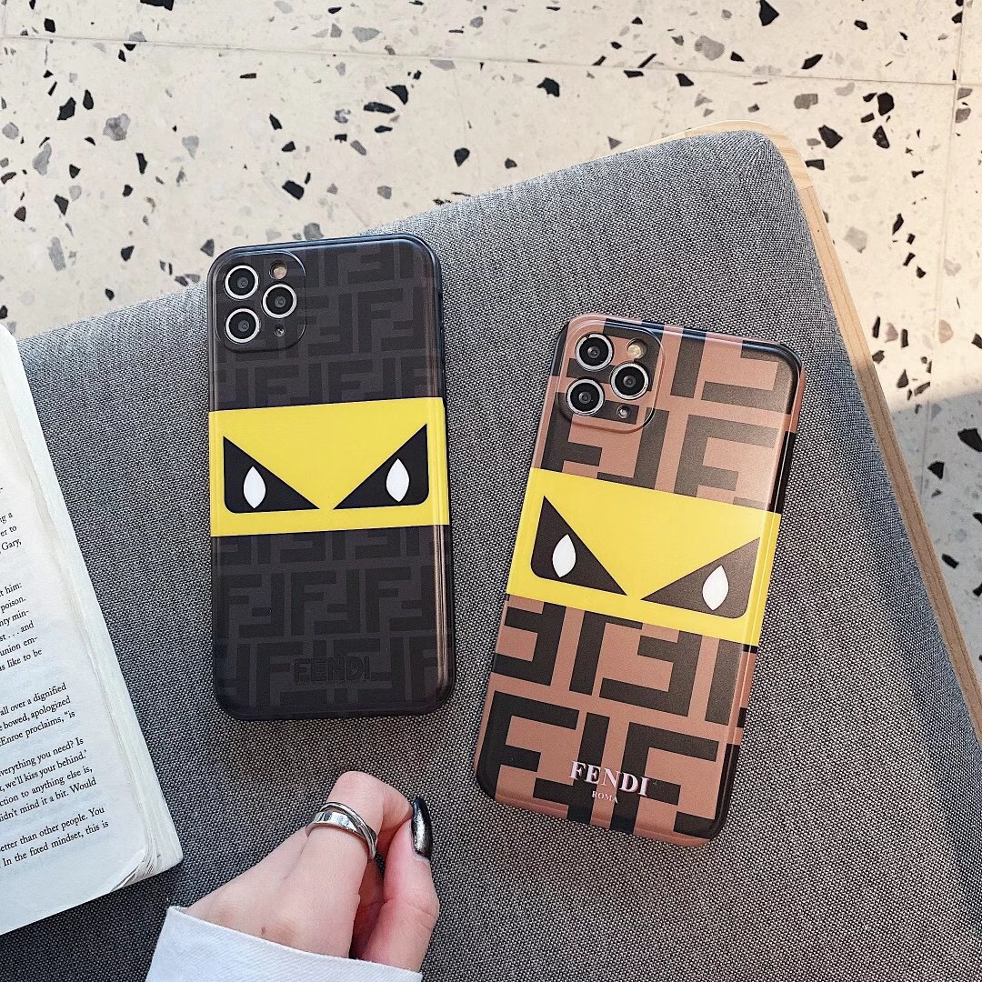 フェンディ  FENDI  iPhone x ケース